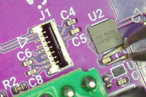 Airgeek A1 PCB under the microscope